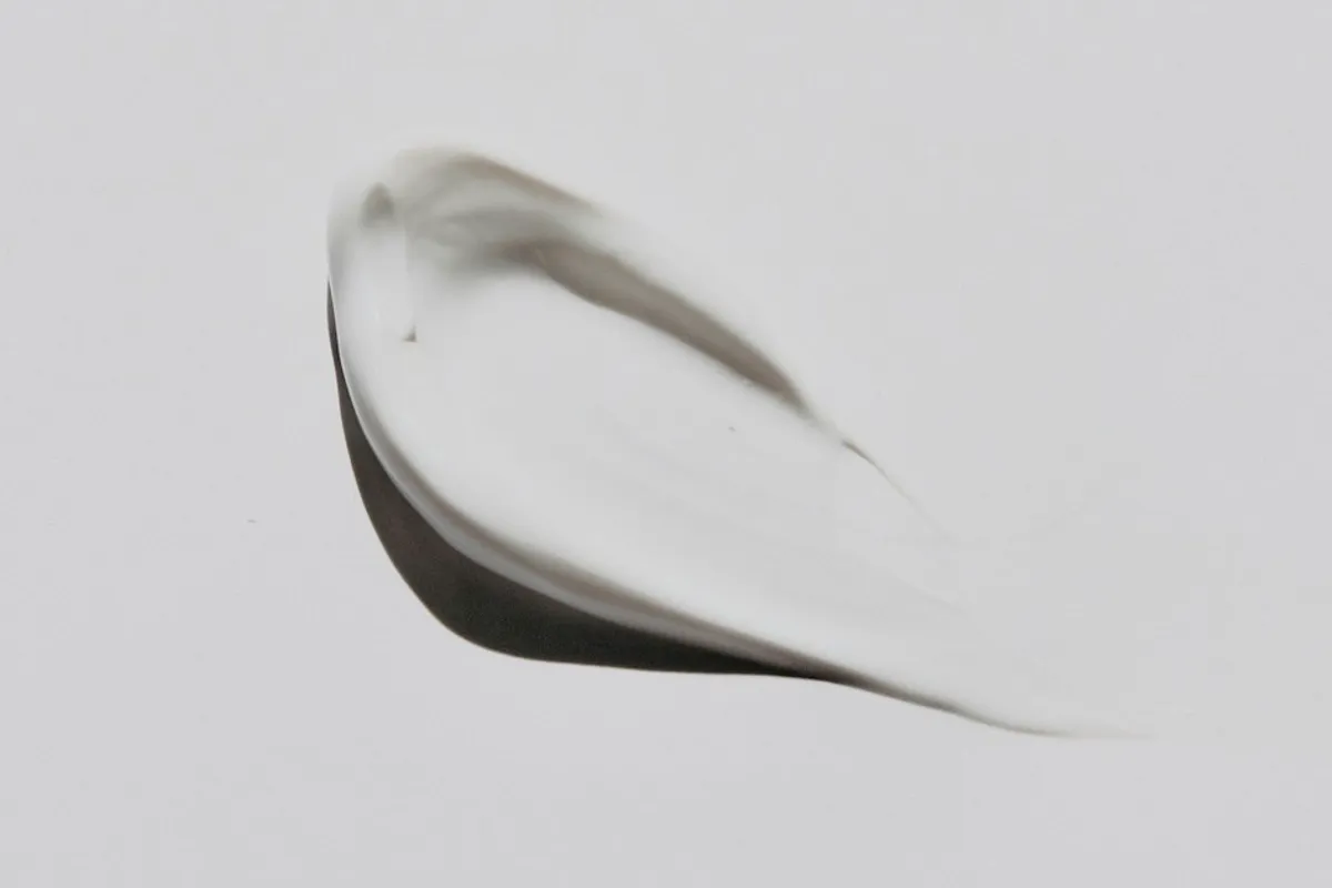 Textura de crema cosmética blanca